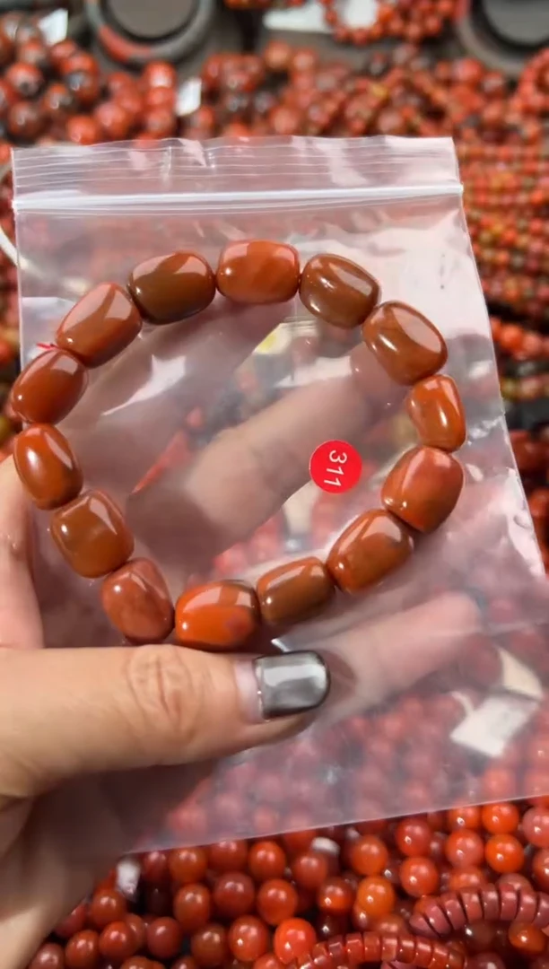 未镶嵌手串南红玛瑙1