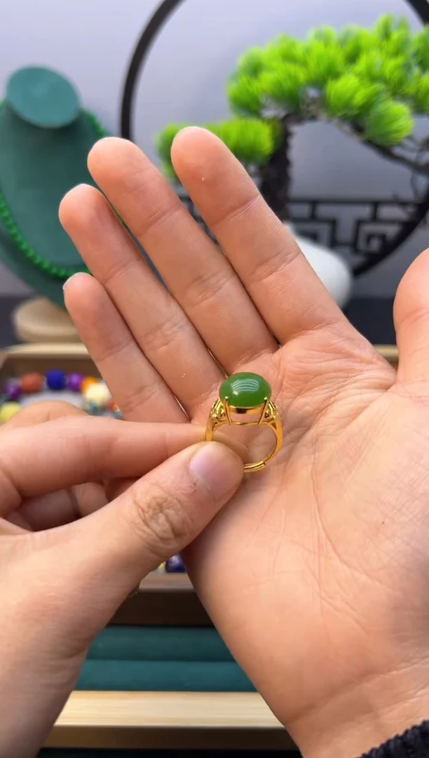 【闪购商品】和田玉耳饰14K金镶嵌J04