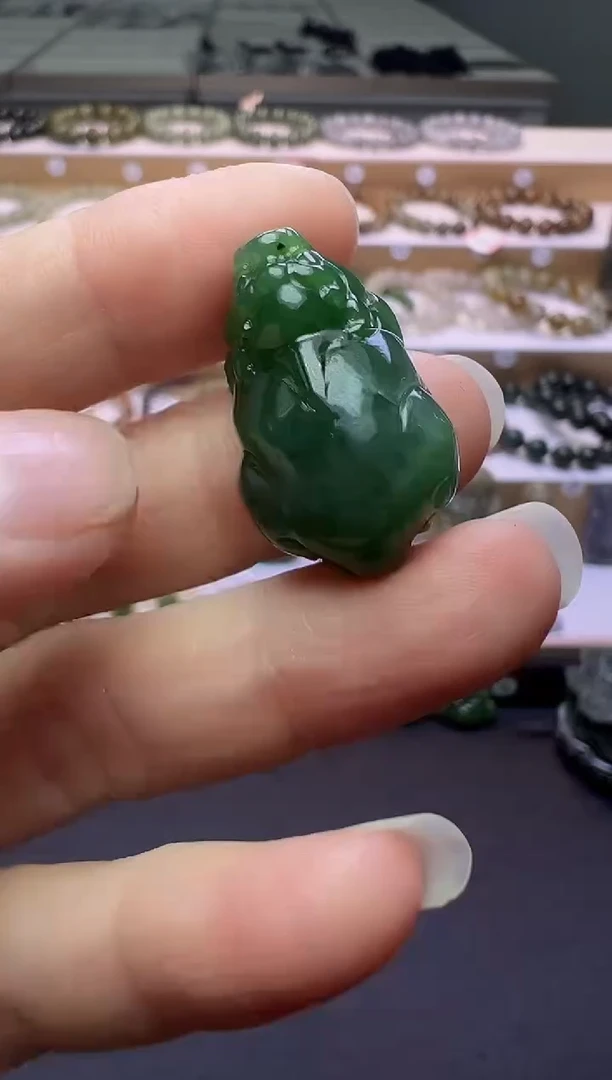 颈饰未镶嵌和田玉181号链接包容