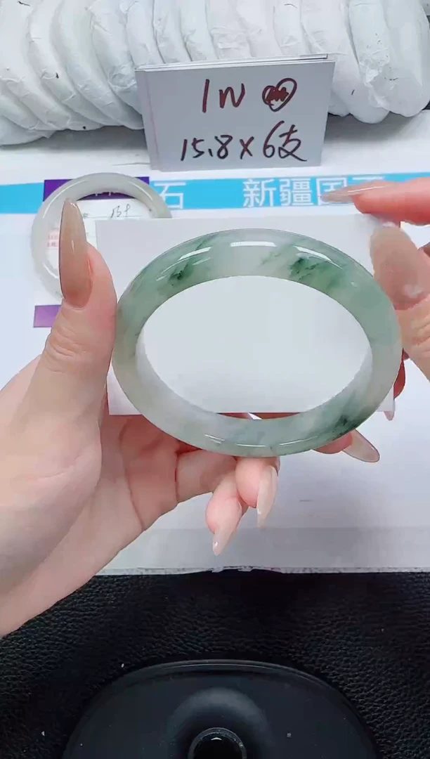 未镶嵌手镯石英质玉140-60/61