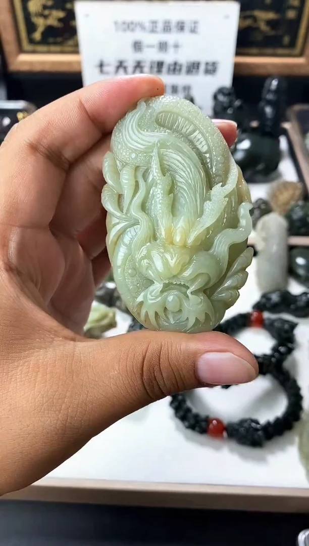 颈饰未镶嵌和田玉1