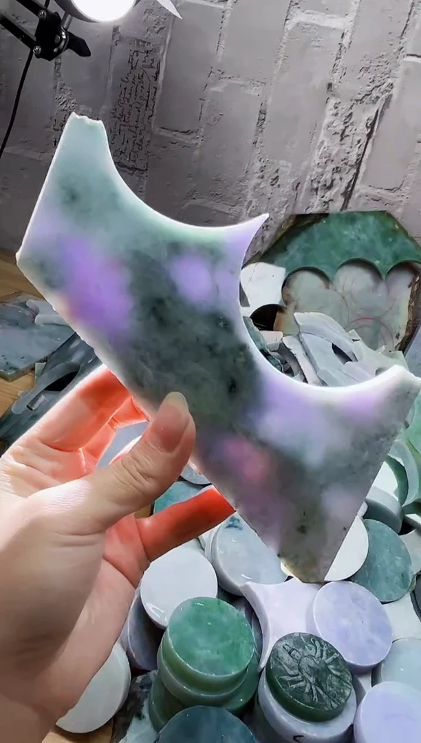 颈饰未镶嵌翡翠天然翡翠A货888