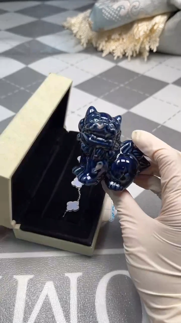 瓷片陶瓷如图所示周边