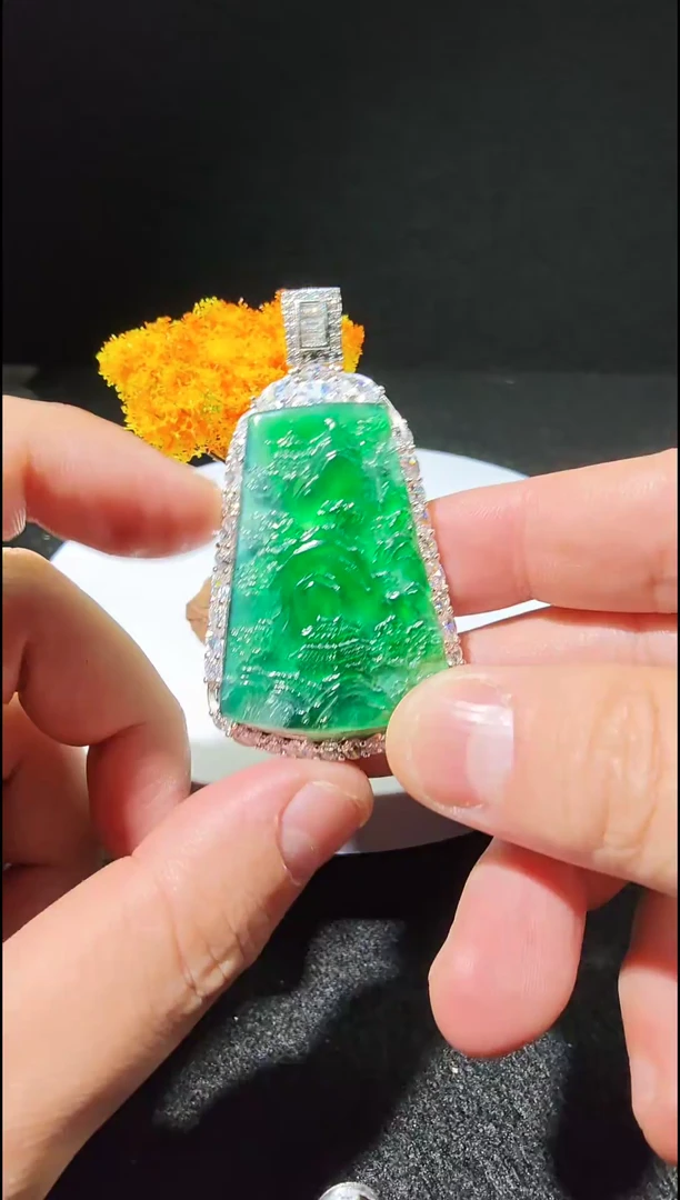 吊坠(不含链)未镶嵌翡翠天然翡翠A货吊坠