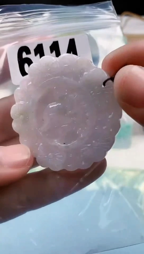 【闪购商品】翡翠挂件未镶嵌天然翡翠吊坠挂件