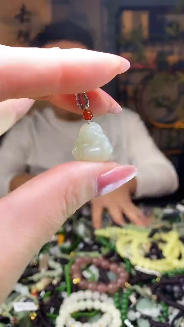 颈饰未镶嵌和田玉多样性发货，拍一发一