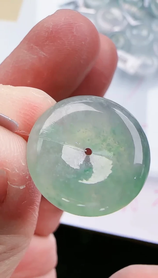 【闪购商品】翡翠颈饰未镶嵌翡翠