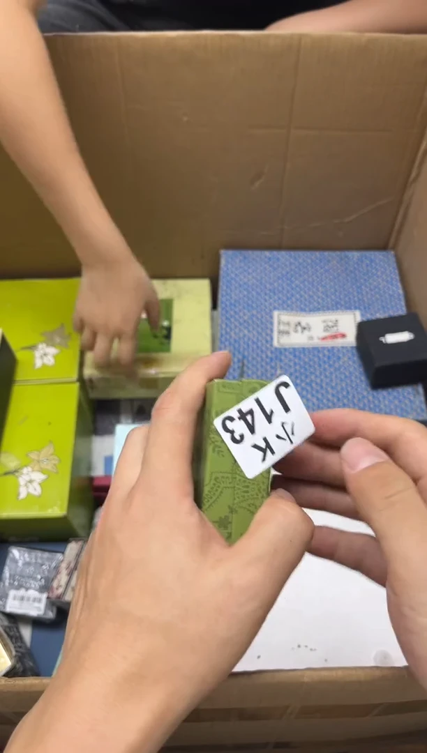 瓷片吾**辑143吾爱剪辑吾爱剪辑