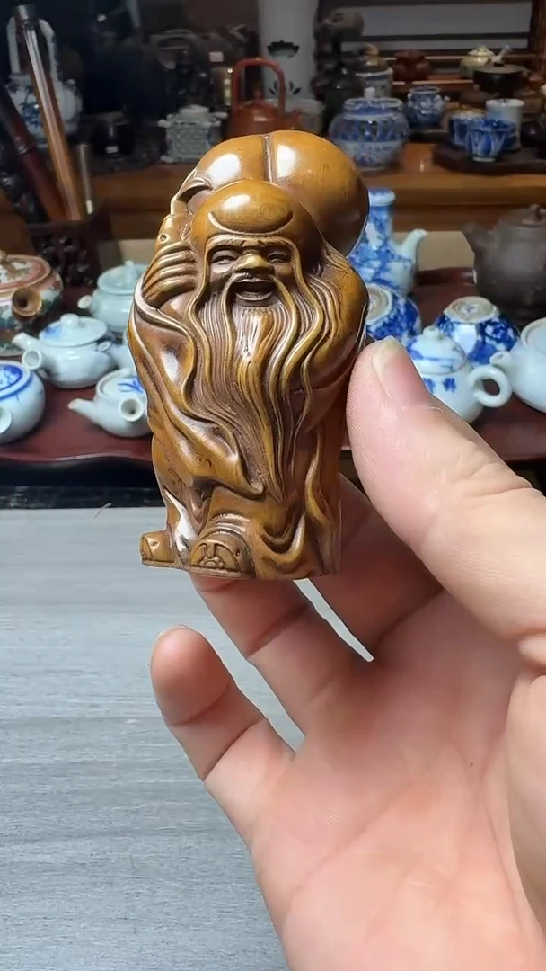 谢谢老板，回流产品有磨损正常，谨慎买！