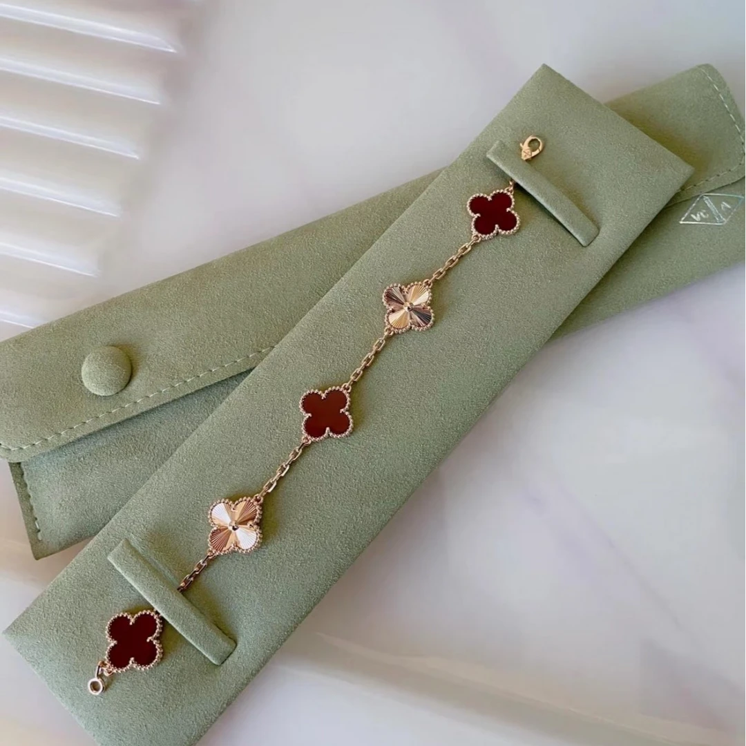 未使用 梵克雅宝 小花6珊 中号红五花镭射手链 新扣