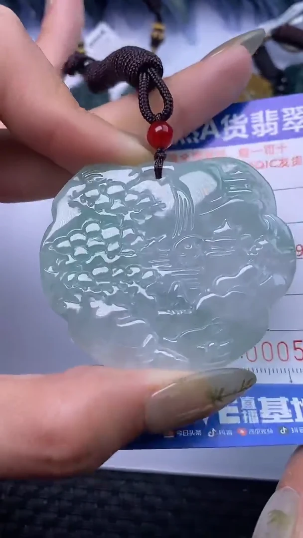 颈饰未镶嵌翡翠5610