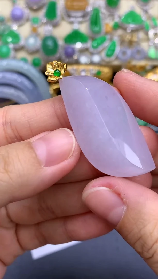 颈饰18K金镶嵌翡翠129-中国好珍宝