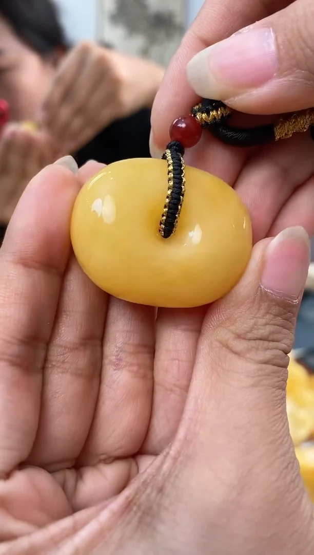 【闪购商品】蜜蜡裸石未镶嵌天然琥珀蜜蜡藏扣