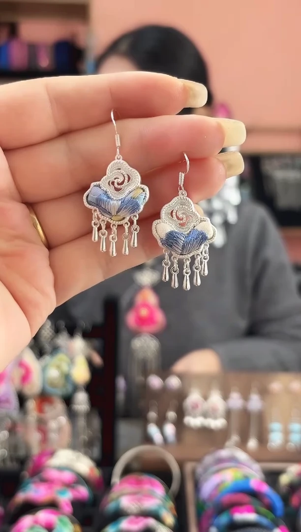 织绣艺枝独绣手工饰品13