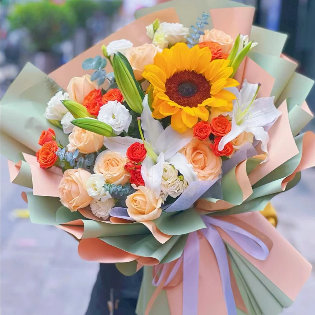 向日葵玫瑰百合混搭花束全国鲜花速递同城花店生日礼物配送上门