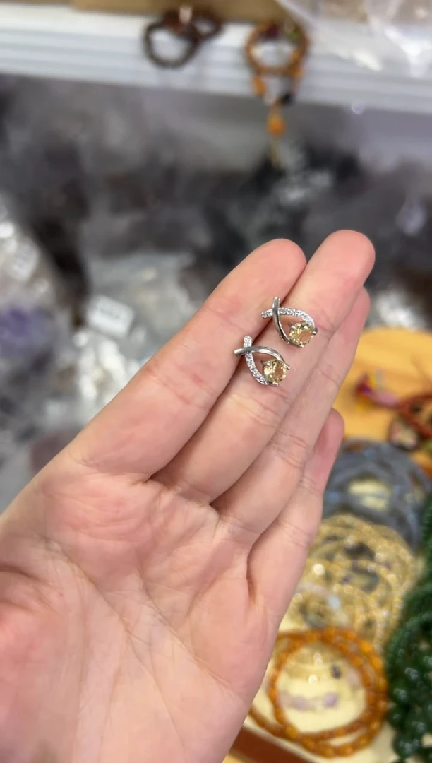 【闪购商品】水晶耳饰银S925镶嵌黄水晶银镶嵌款耳钉[1179]