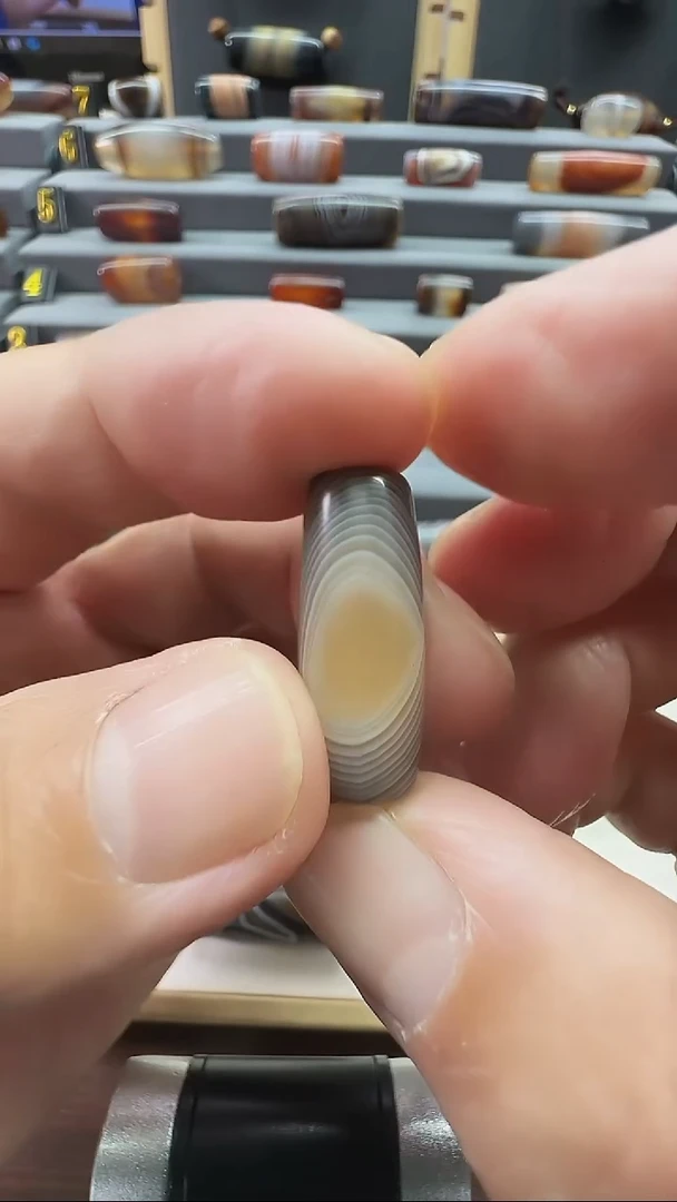 未镶嵌颈饰玛瑙/玉髓玛瑙26*10