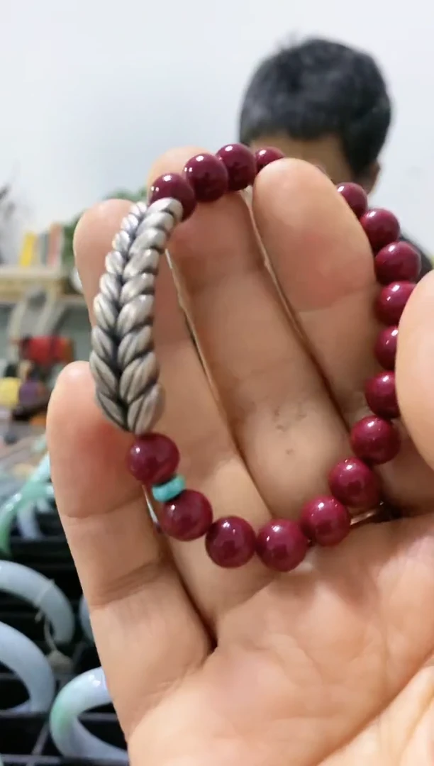 天然辰砂直播间福利手串