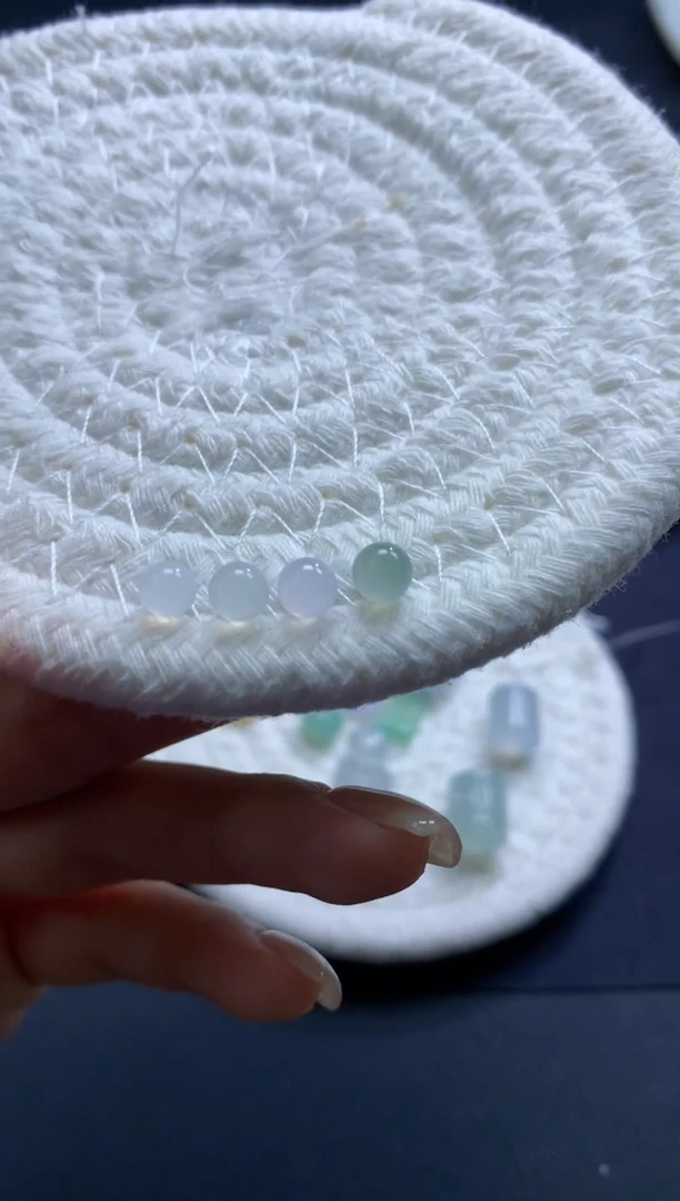 定制翡翠未镶嵌珠42