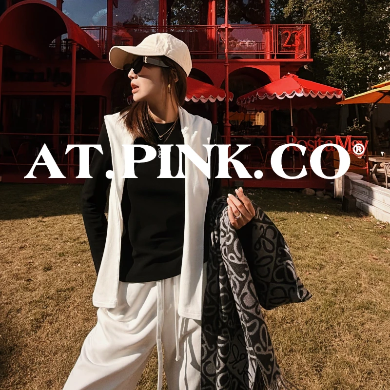 【三三品牌】刺绣花案黑白双色磨毛长袖T冬季打底百搭FT367