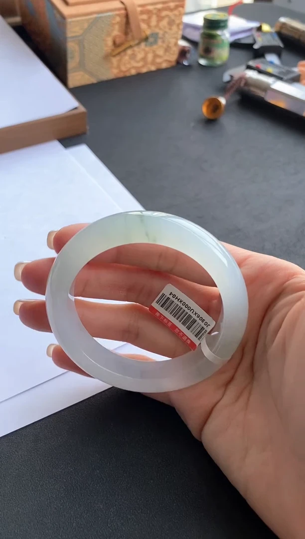 未镶嵌手镯翡翠75号54.8*12.5*8.9正圈