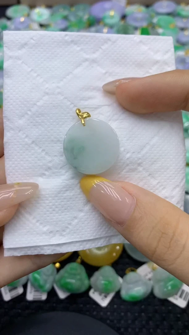 颈饰未镶嵌翡翠天然缅甸翡翠A货