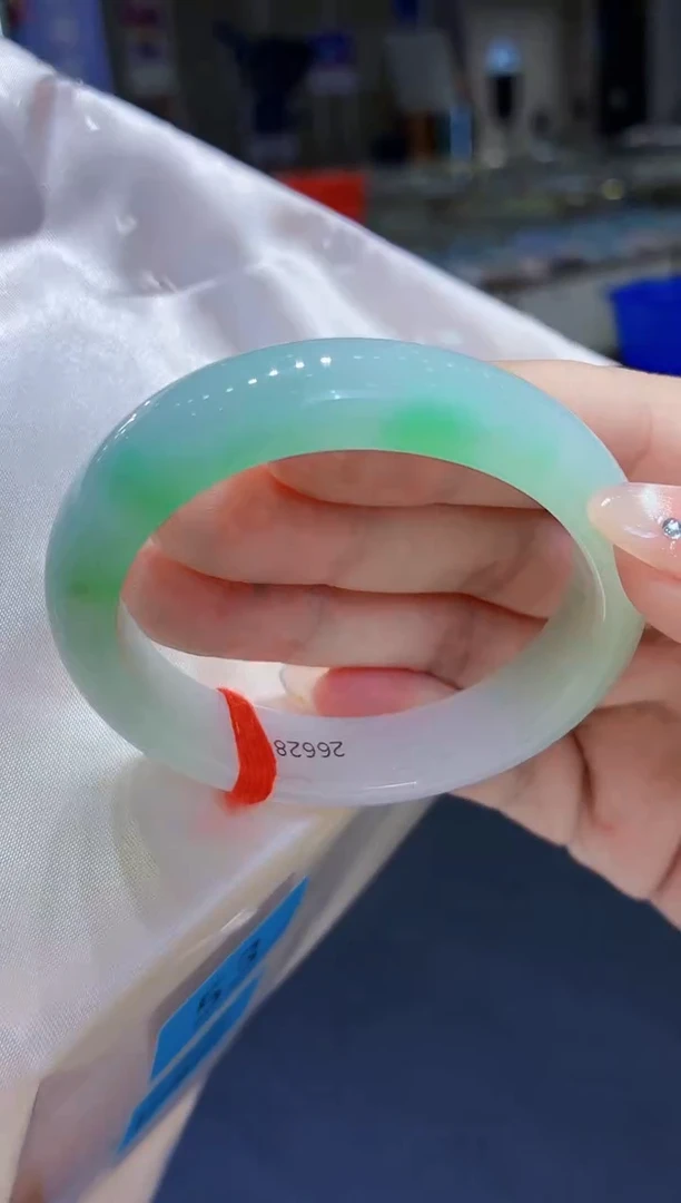 未镶嵌手镯翡翠翡翠手镯53