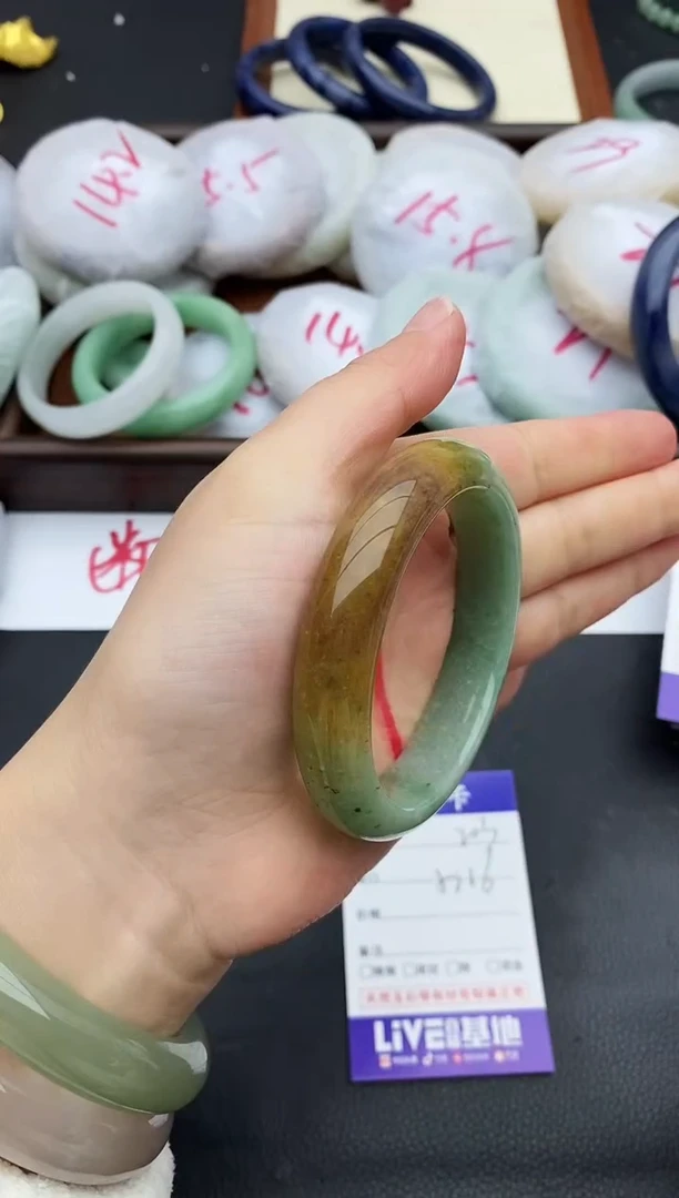 未镶嵌手镯石英质玉203+55/56