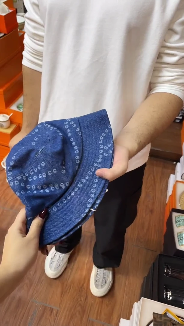 杯鸿辉家品牌瓷器，京东包邮！