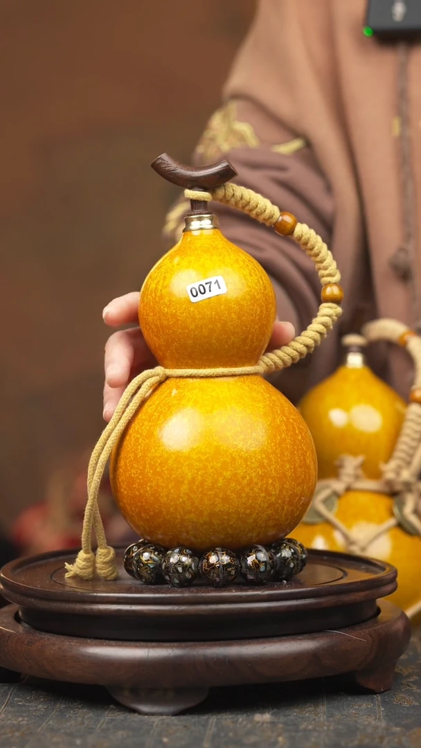 71号葫芦一物一拍  拍拍退退限购拉黑