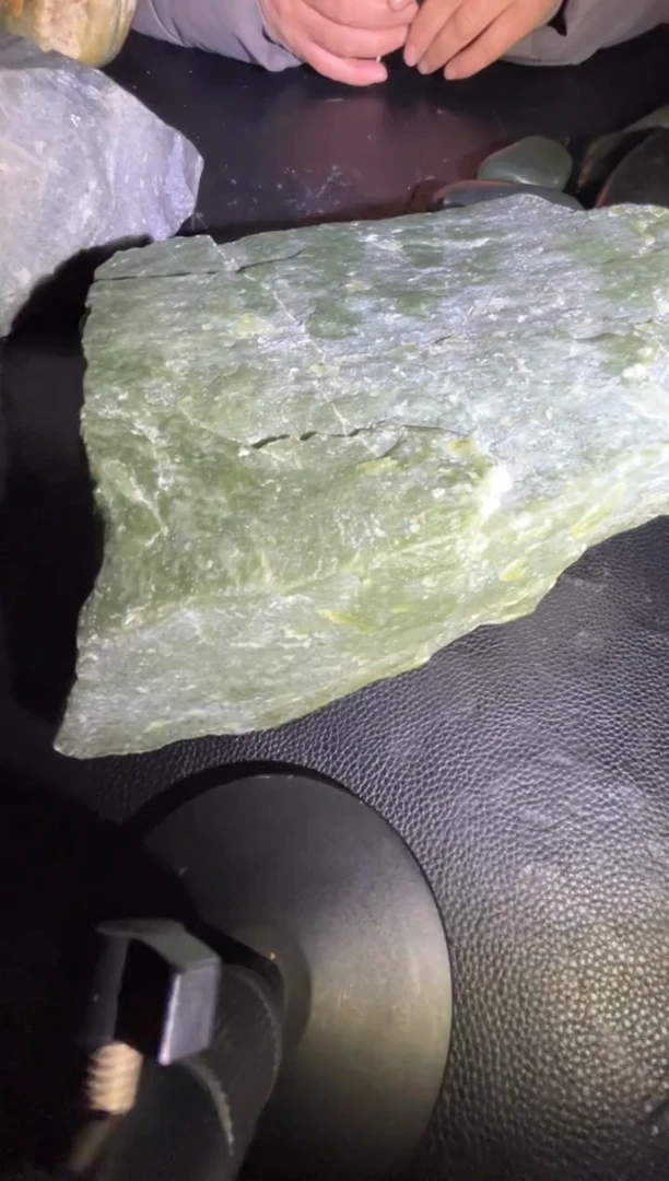 未镶嵌和田玉珠宝奇石39