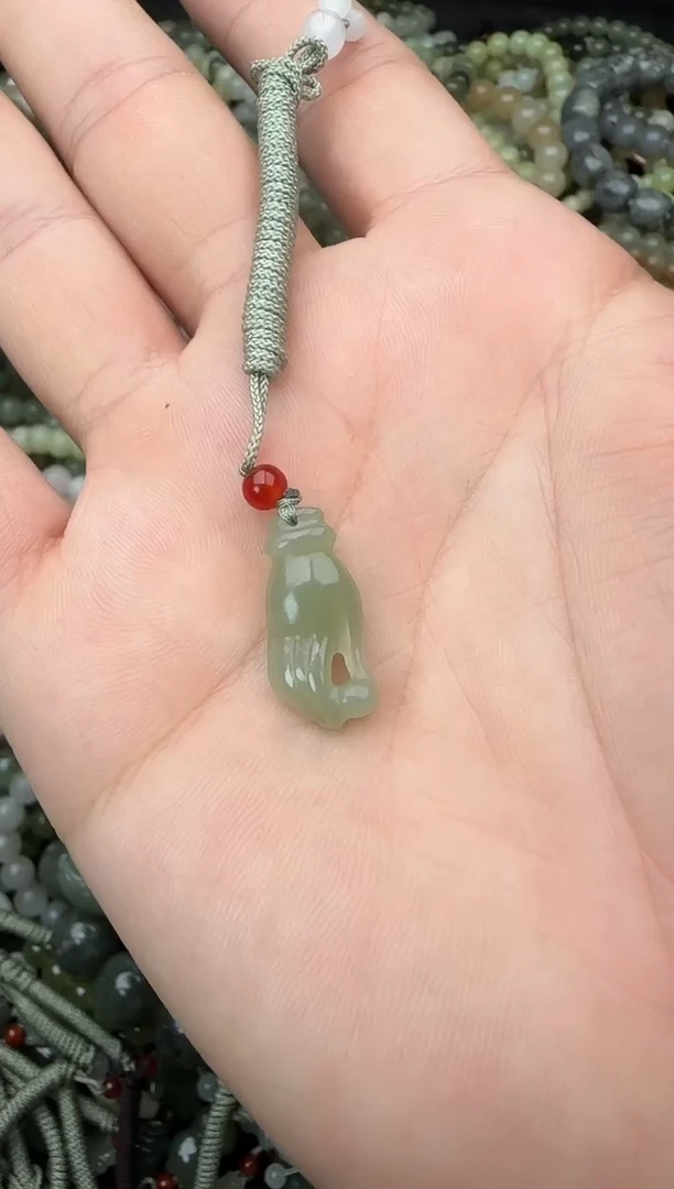 颈饰未镶嵌和田玉拍一发一