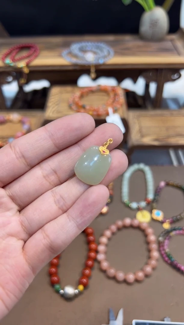 【闪购商品】和田玉吊坠(不含链)银S925镀金镶嵌吊坠@@