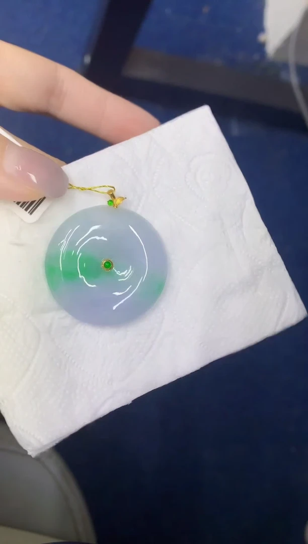 颈饰18K金镶嵌翡翠缅甸天然翡翠A货