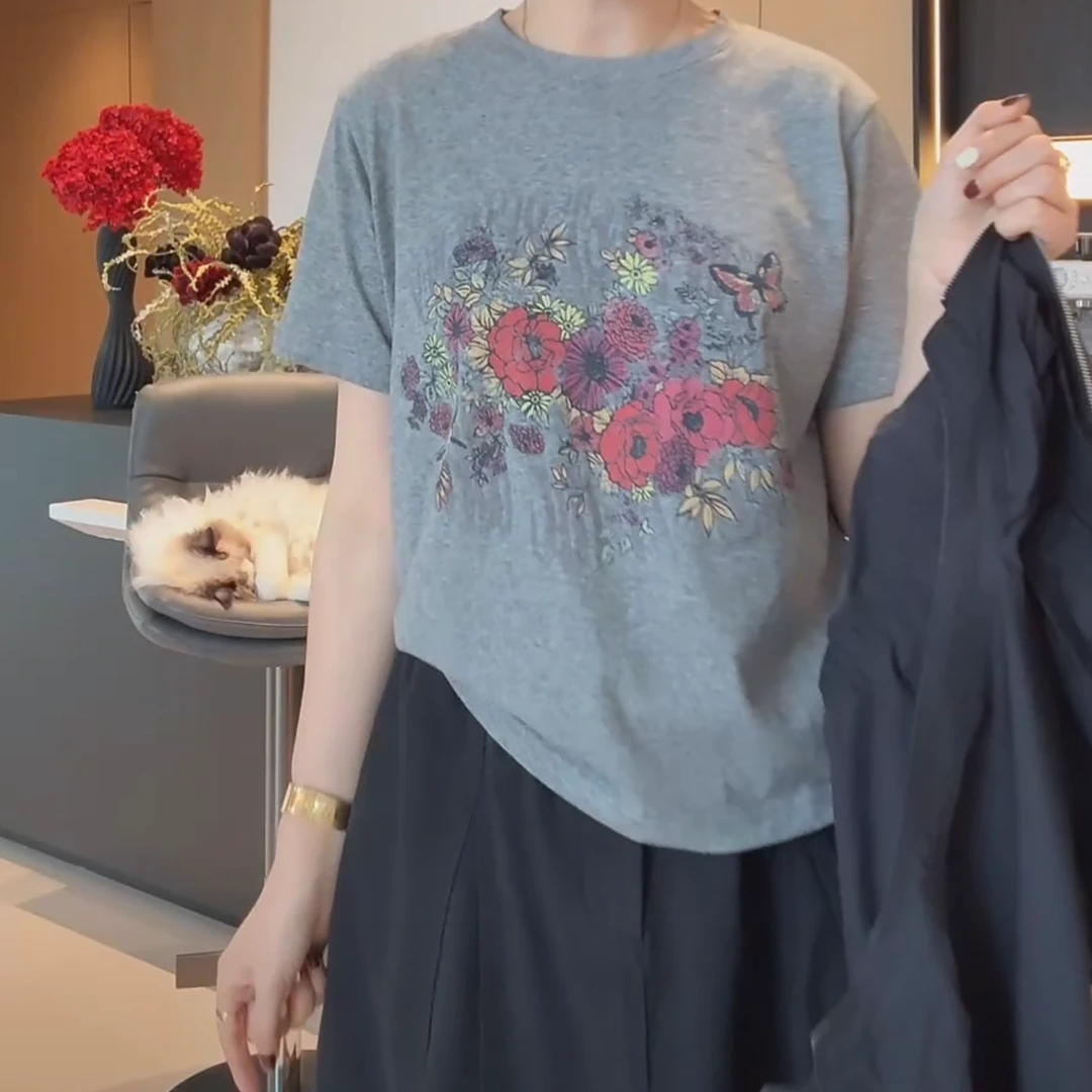 设计感蝴蝶花朵印花圆领短袖T恤女2025新款春夏韩范时尚洋气上衣