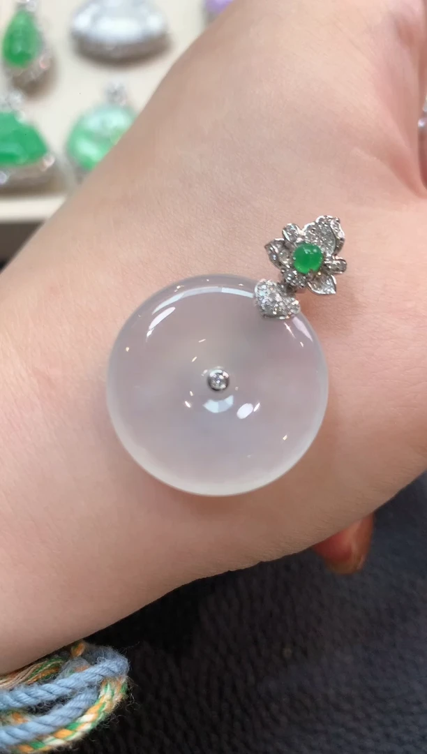 翡翠18K金镶嵌吊坠(不含链)a27 母亲节礼物