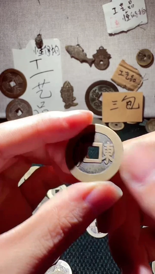 老李工艺品挂架一105