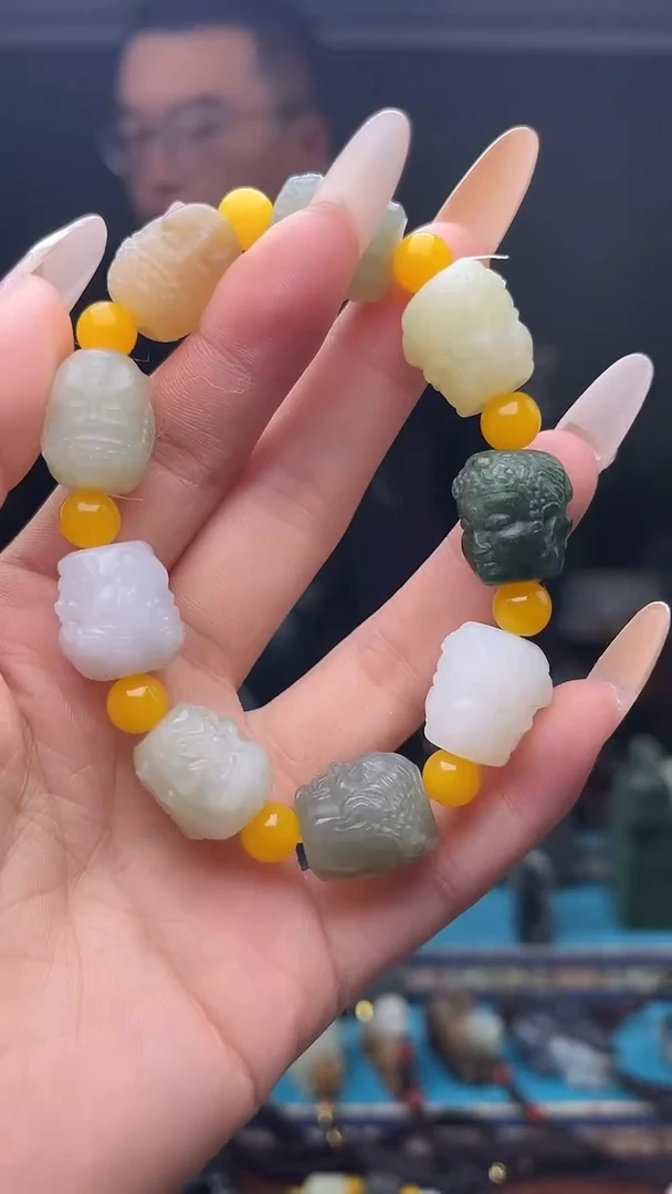 未镶嵌和田玉挂件1