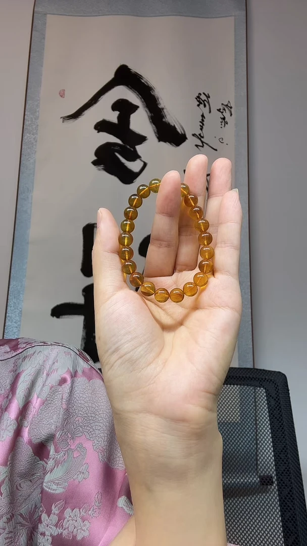 未镶嵌琥珀手串约卡8