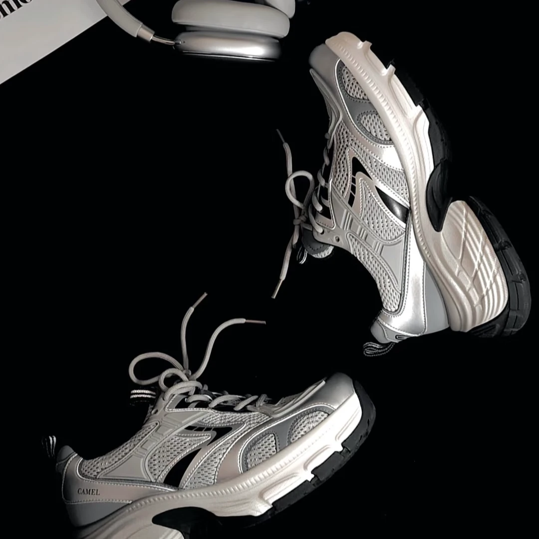 【陈老板现货现发扣号宜】时尚运动轻便百搭时尚透气女鞋（非原图）