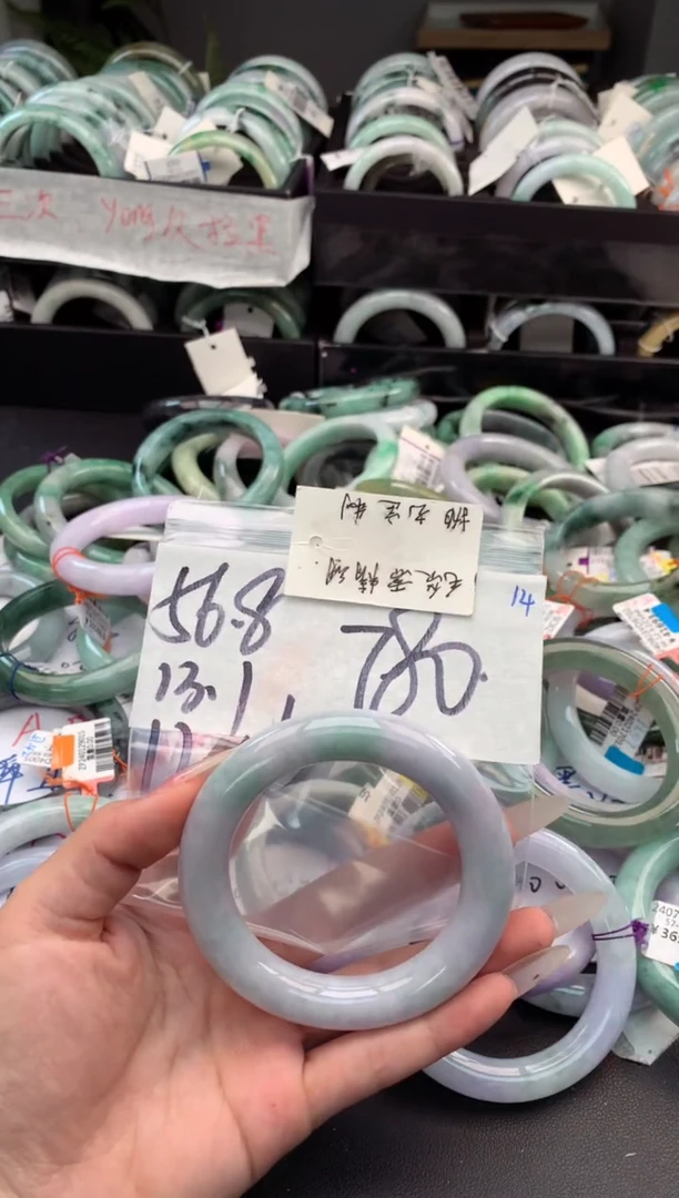 【闪购商品】定制翡翠未镶嵌毛货需精细抛光+多人