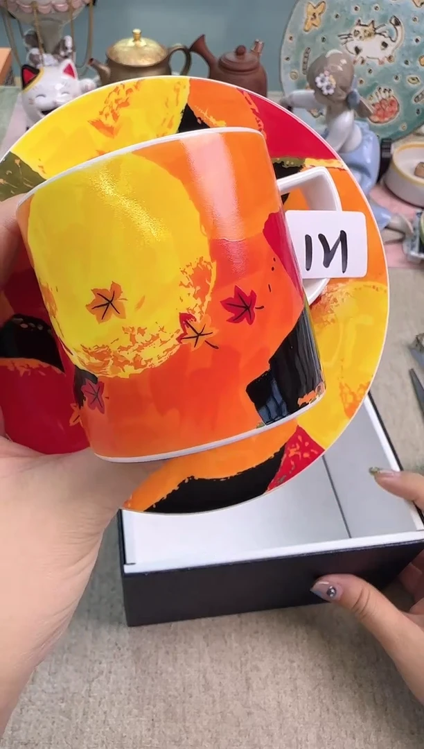 瓷片泡泡家的瓷器真好看