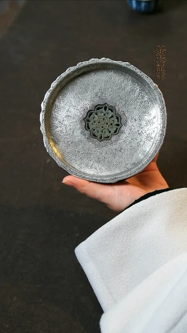 王老师蓄水壶承老铁锡盘古玉款