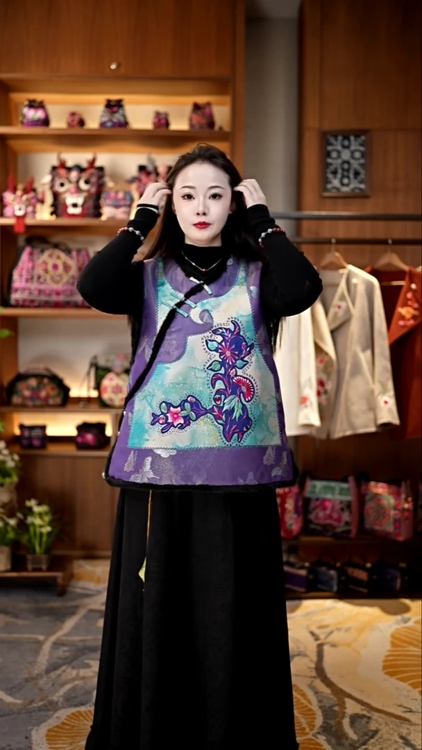 刺绣私人定制苗族手工衣服A9050