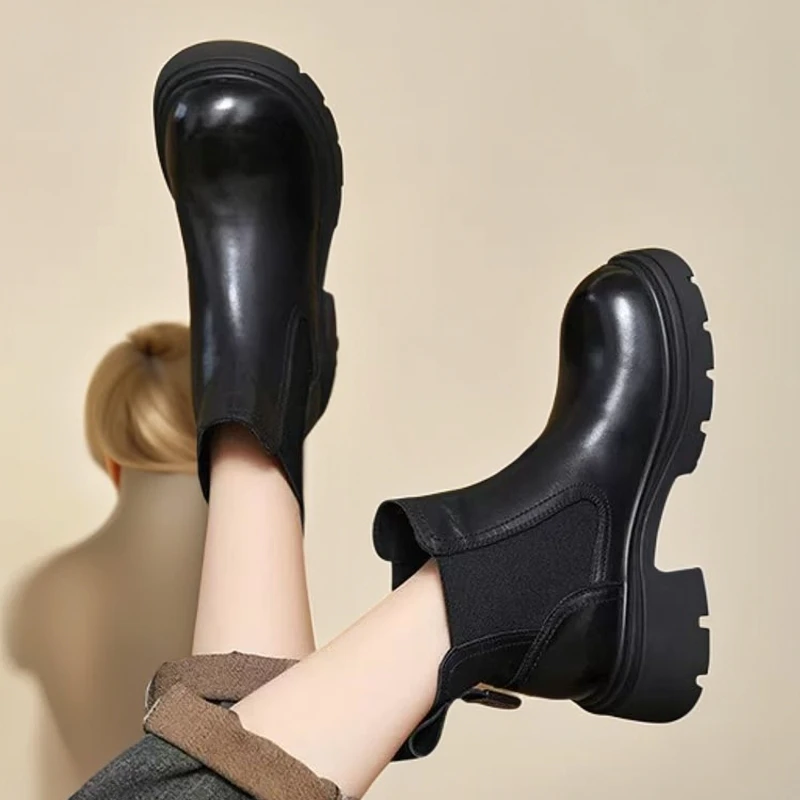 1126-D2-单里新款高帮靴子女粗跟小短靴欧货时尚马丁靴英伦风