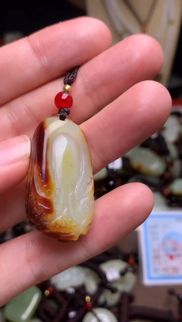 颈饰未镶嵌和田玉新疆料青海料清水和田玉吊坠