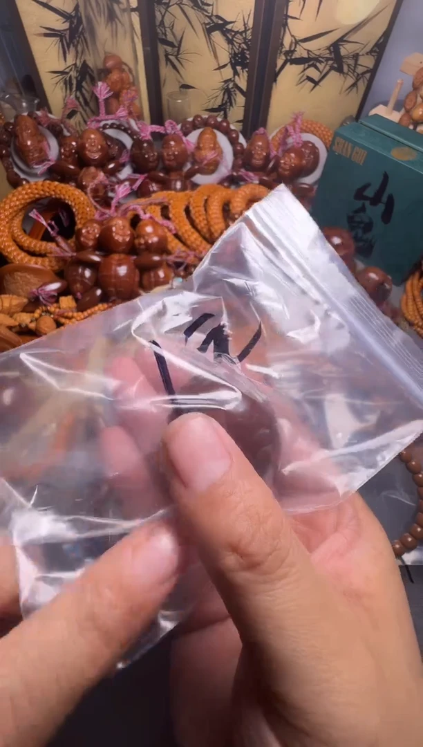 手串橄榄核1元的