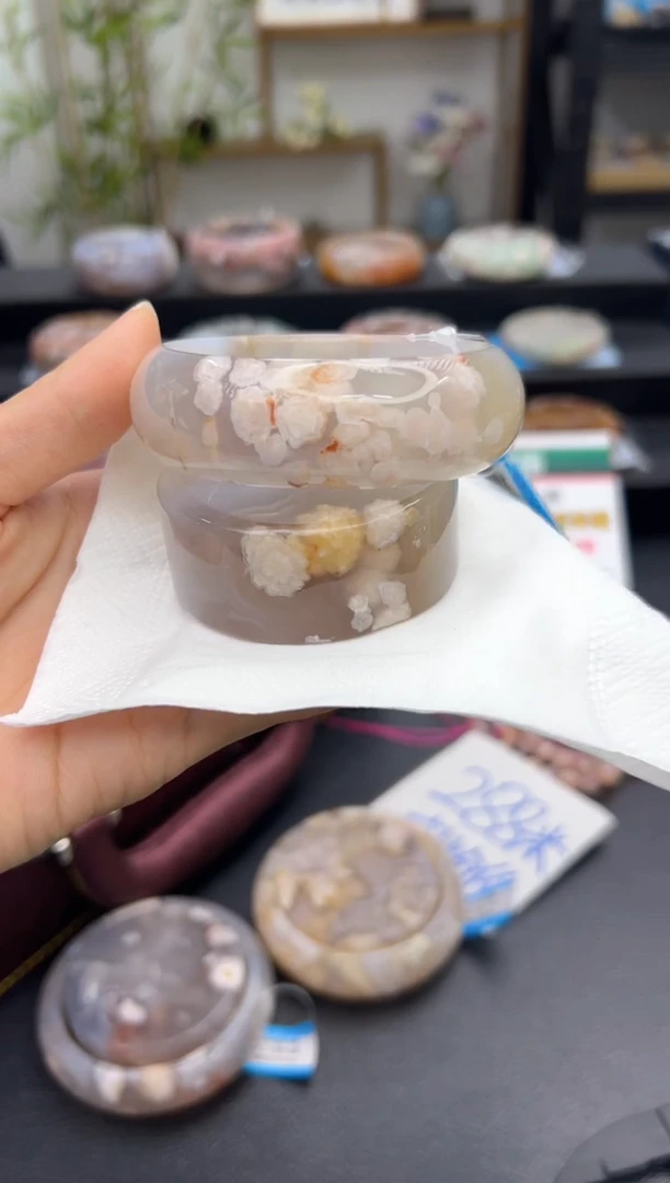 【闪购商品】石英质玉手镯未镶嵌A41(59圈赠送镯心)