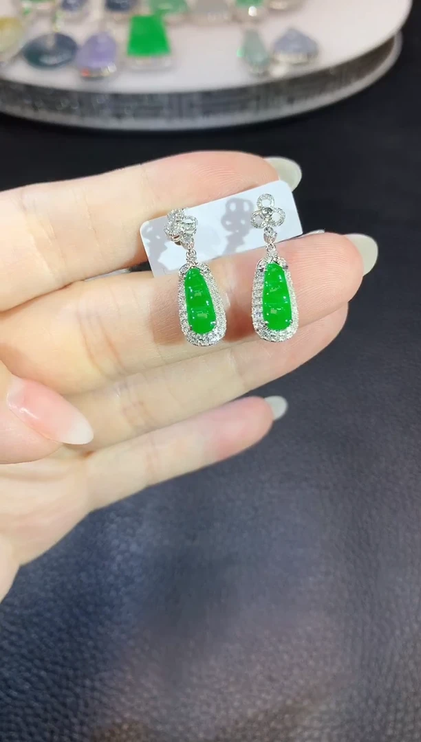 翡翠18K金镶嵌耳饰A33 翡翠