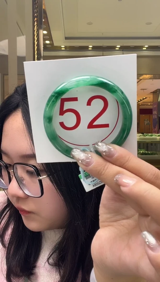 未镶嵌手镯石英质玉30